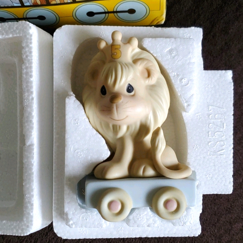 🎉2 for $40🎉Precious Moments Lion 5 yrs. old Birthday Series